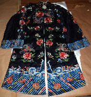Manchu style embroidered robe