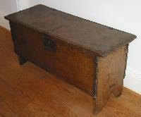 Small Oak Boarded Sword Chest
